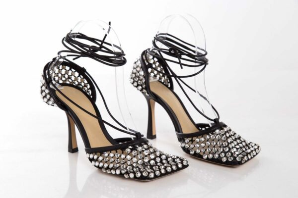 Bottega Veneta Black Crystal Pumps SZ 36 - Image 2