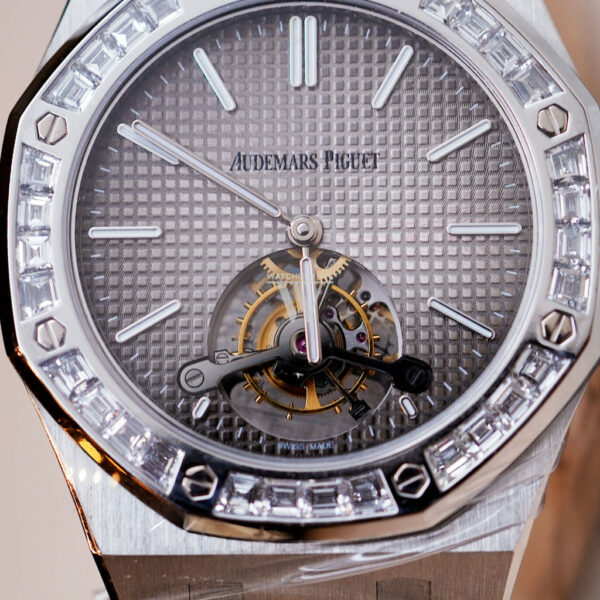 Audemars Piguet Royal Oak 41mm Smoked Grey Dial 950 Platinum Men's Watch 26516PT.ZZ.1220PT.01 - Image 6