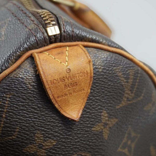 LV Speedy 30 - Image 4