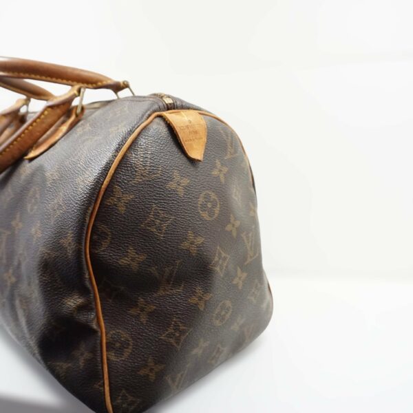 LV Speedy 30 - Image 6