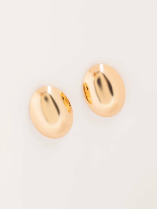 Oval Studs