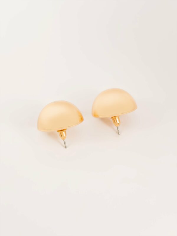 Round Studs - Image 2