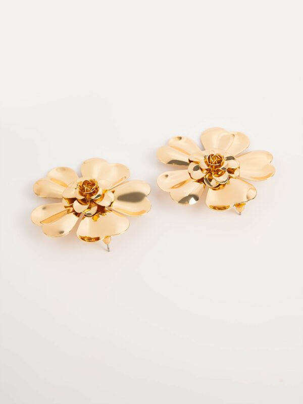 Classic Flower Earrings - Image 2