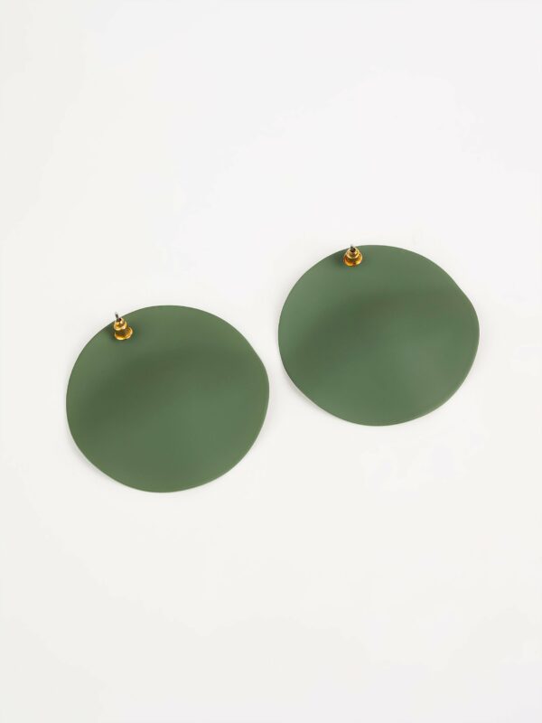 Wavy Circle Earrings - Image 3