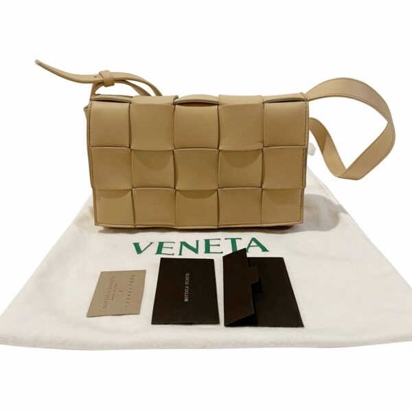 Bottega Veneta Cassette Bag - Image 12