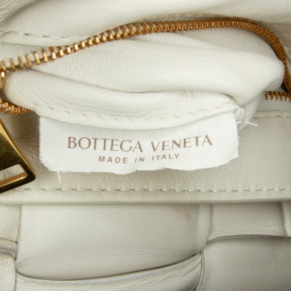 Bottega Veneta Padded Chain Cassette White - Image 10