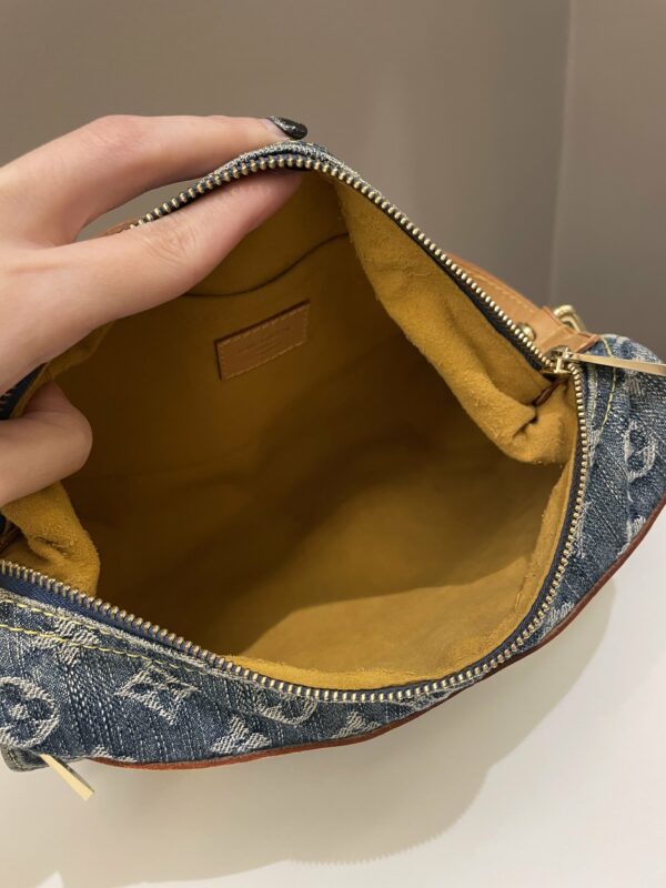 LV Baggy Denim Bag Denim Monogram - Image 12