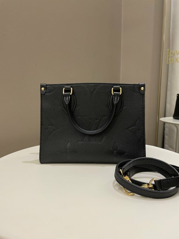 LV OnTheGo PM Black Empreinte - Image 17