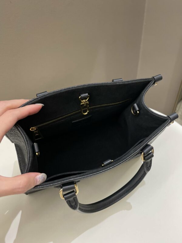 LV OnTheGo PM Black Empreinte - Image 12