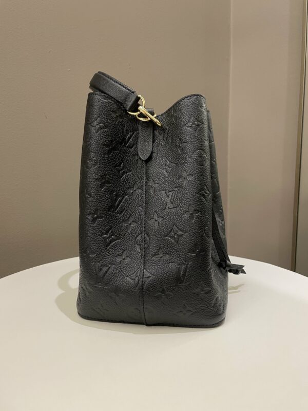 LV Neo Noe Bucket Bag Black Empreinte Leather - Image 5