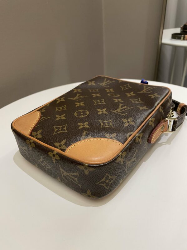 LV Danube PM Monogram - Image 10