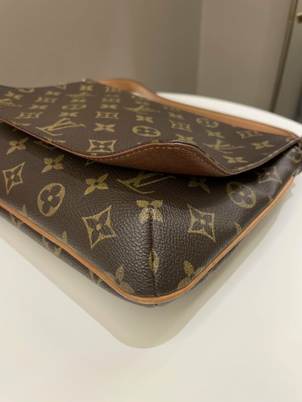 LV Musette Tango Shoulder Bag Monogram - Image 8