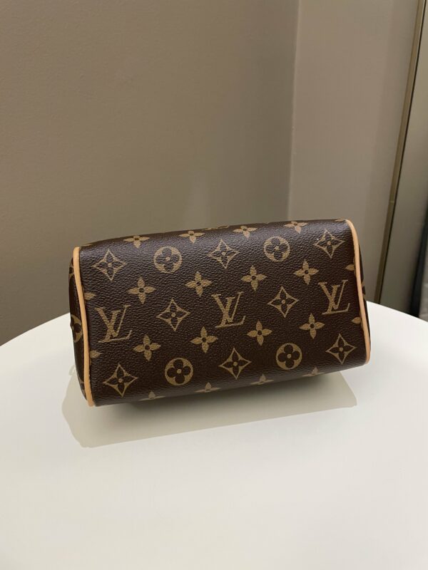 LV Speedy 20 Classic Monogram - Image 9