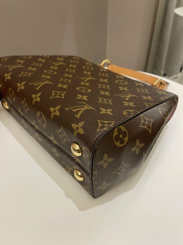 LV Cluny BB Fushia Monogram - Image 12