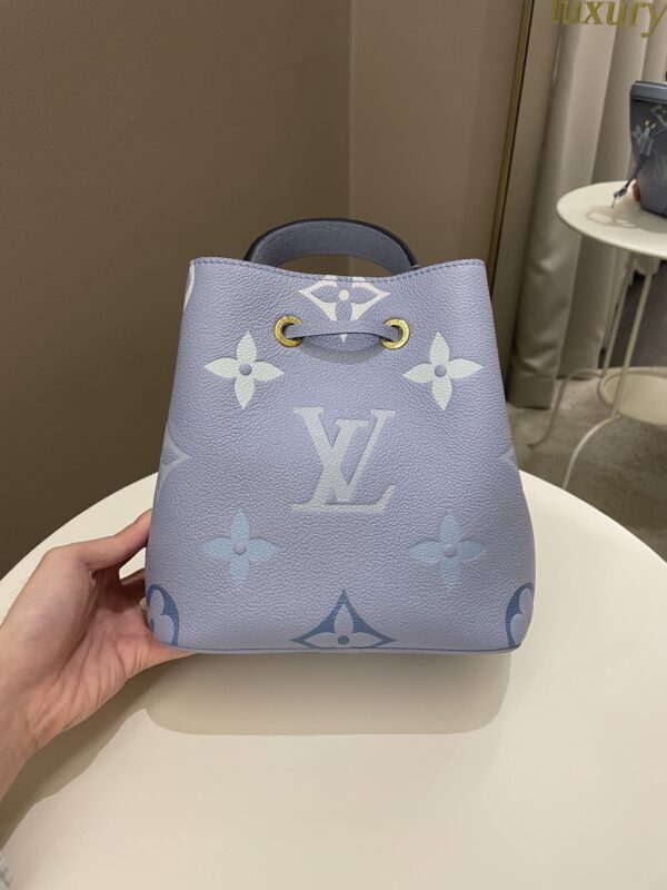 LV Neonoe BB By The Pool Summer Blue Empreinte - Image 4