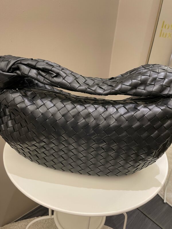 Bottega Veneta Jodie Shoulder Bag Black Leather - Image 4