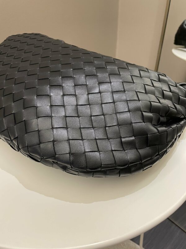 Bottega Veneta Jodie Shoulder Bag Black Leather - Image 9