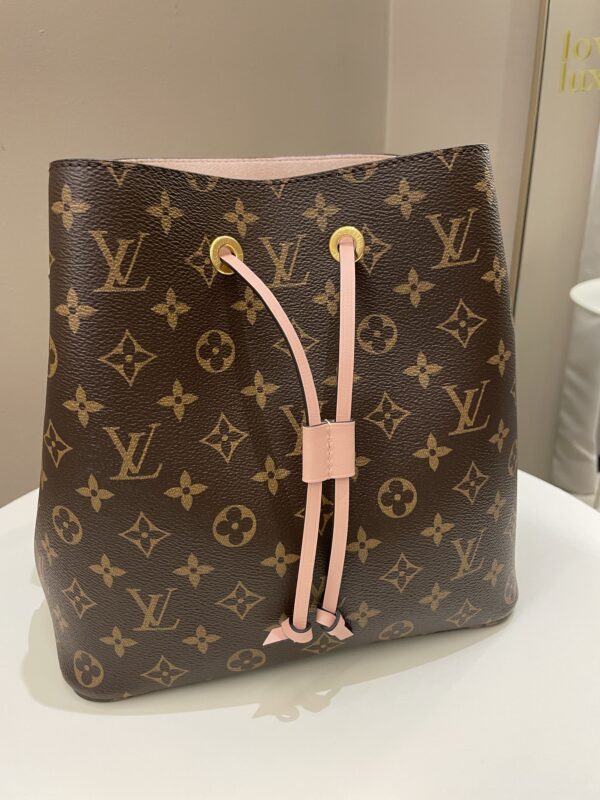 LV Neonoe MM Monogram Rose Poudre