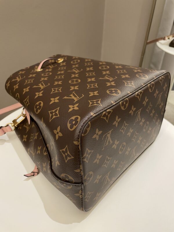 LV Neonoe MM Monogram Rose Poudre - Image 9