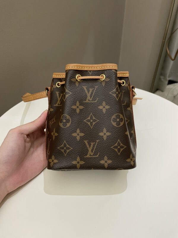 LV Nano Noe Monogram - Image 3