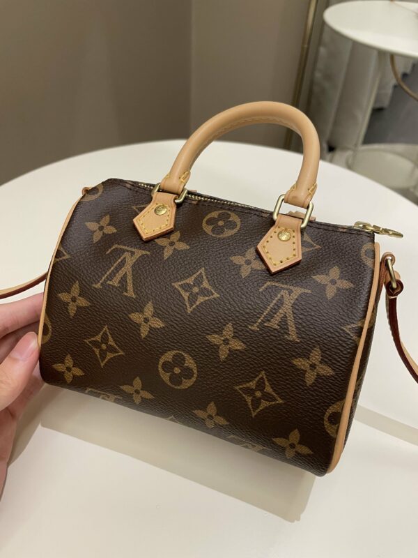 LV Nano Speedy Classic Monogram - Image 4