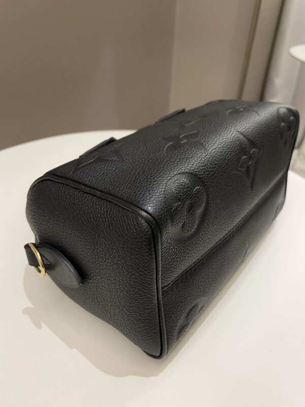 LV Speedy Bandoulière 20 Black Monogram Empreinte Leather - Image 7