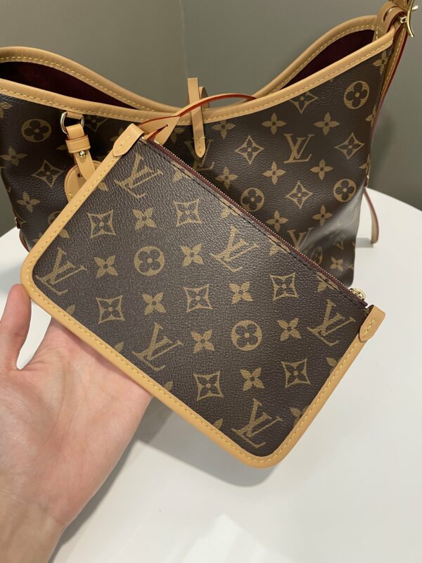 LV Carryall PM Monogram - Image 6