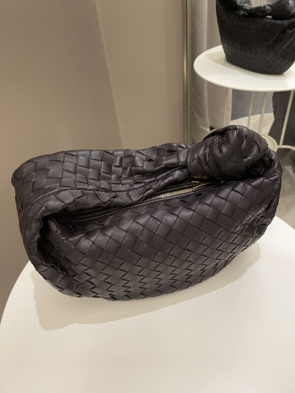 Bottega Veneta Jodie Shoulder Bag Potion Dark Ebene Leather - Image 8