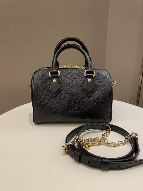 LV Speedy Bandoulière 20 Black Monogram Empreinte - Image 15