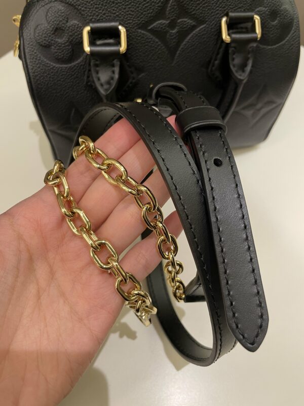 LV Speedy Bandoulière 20 Black Monogram Empreinte - Image 12