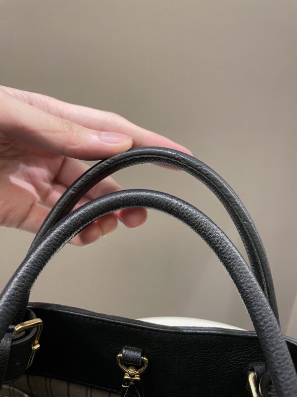 LV Montaigne MM Black Empreinte - Image 5