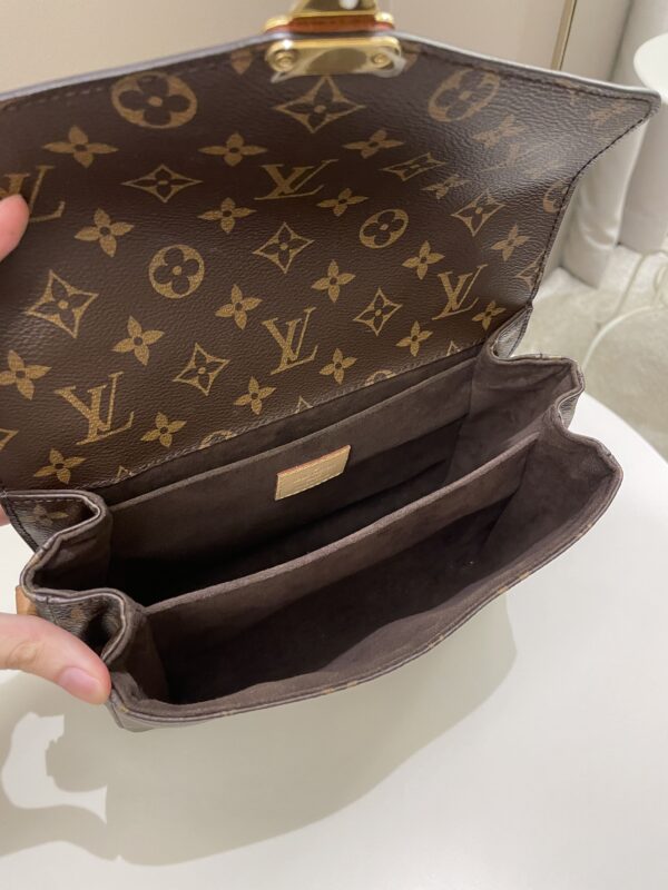 LV Pochette Metis Classic Monogram - Image 14