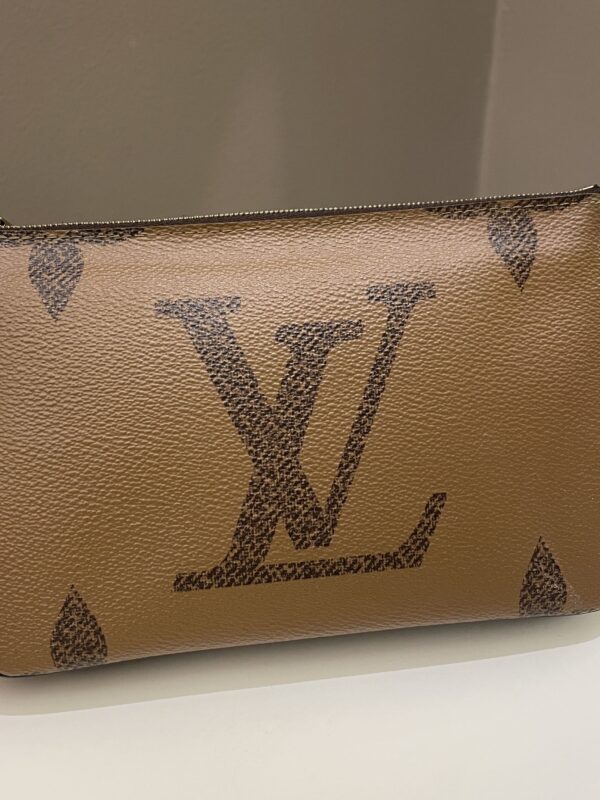 LV Double Zip Pochette Monogram Giant Reverse