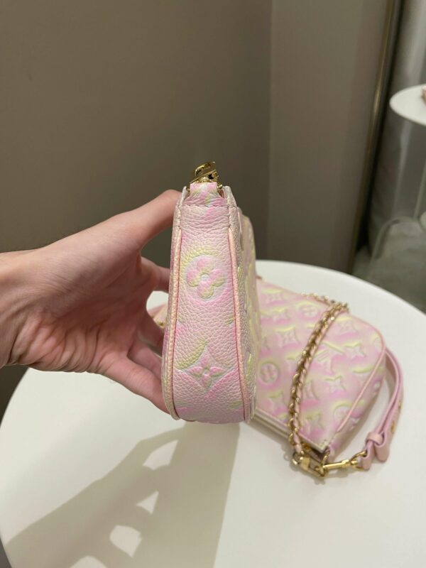 LV Multi Pochette Accesorries Stardust Pink - Image 19