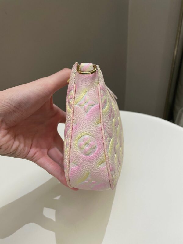 LV Multi Pochette Accesorries Stardust Pink - Image 7