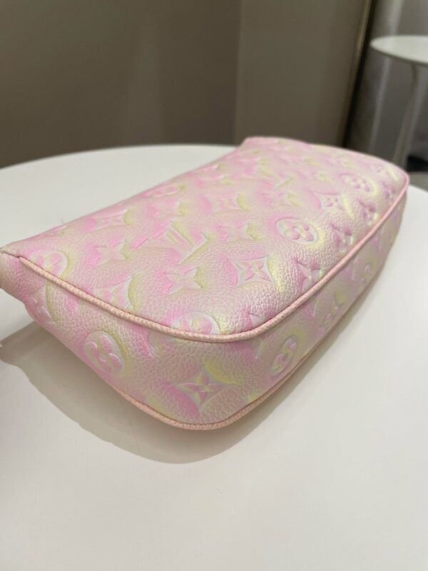 LV Multi Pochette Accesorries Stardust Pink - Image 12