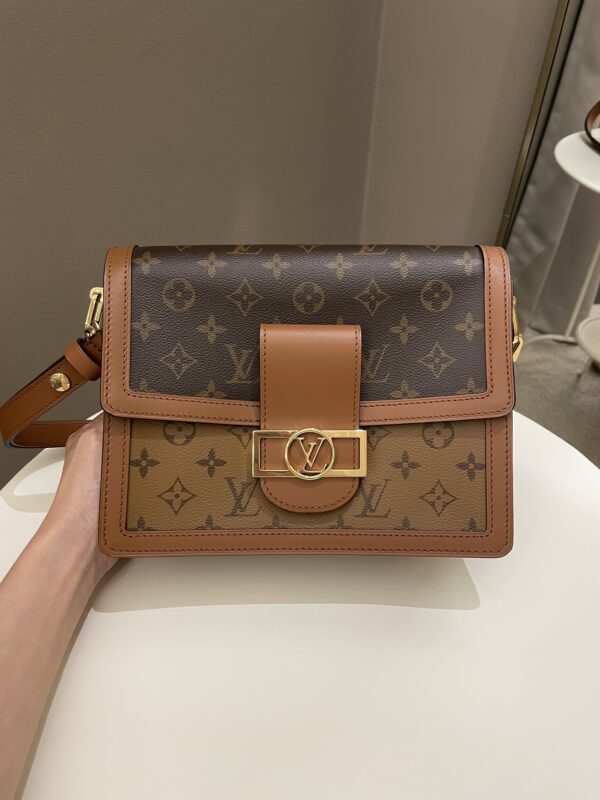 LV Dauphine MM Reverse Monogram - Image 4