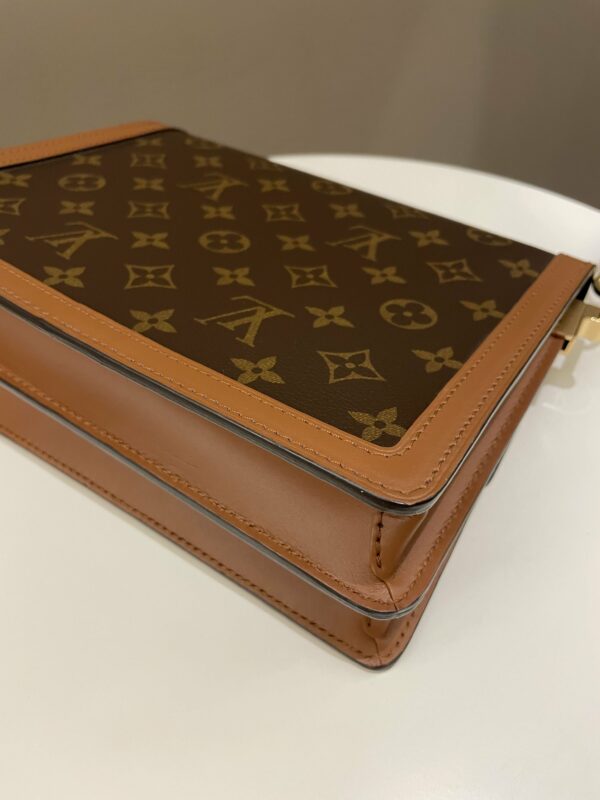 LV Dauphine MM Reverse Monogram - Image 15