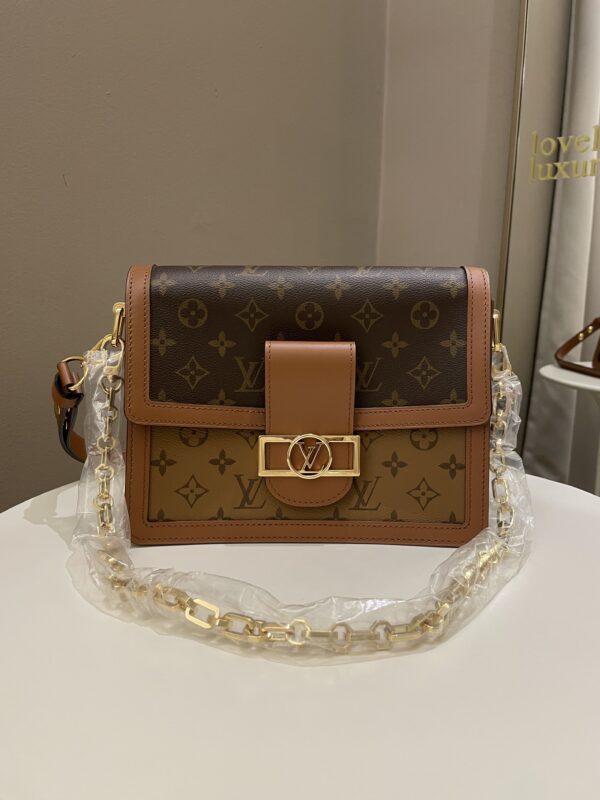 LV Dauphine MM Reverse Monogram - Image 21