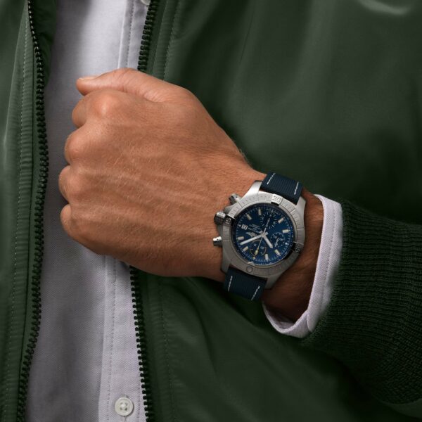 Avenger Chronograph 45 - Image 2