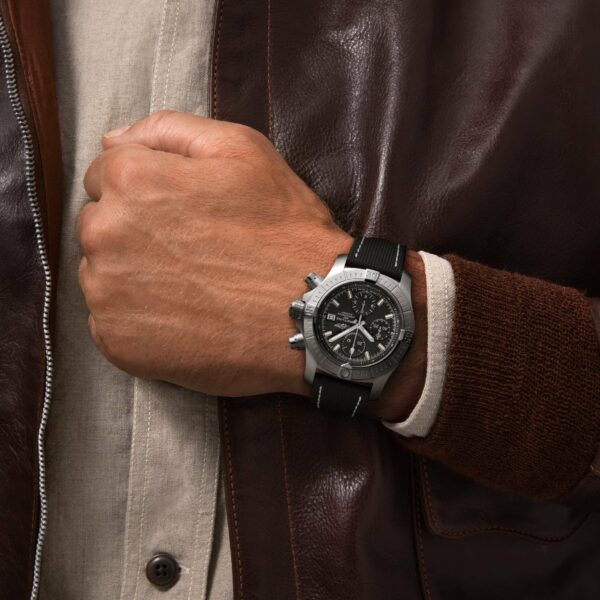 Avenger Chronograph 43 - Image 2