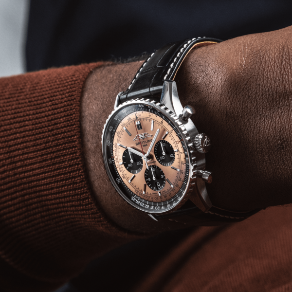 Navitimer B01 Chronograph 43 - Image 2