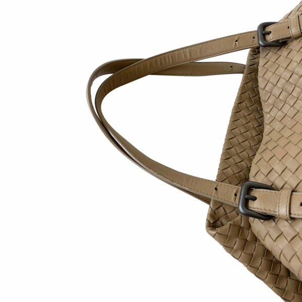 Bottega Veneta Intrecciato Cesta Tote Bag - Image 9