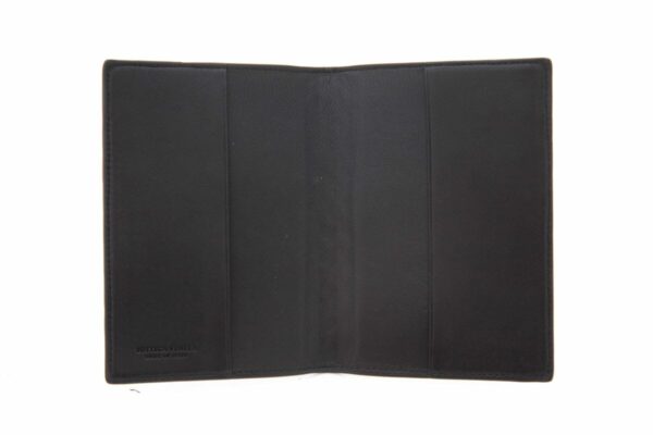 Bottega Veneta Black Woven Intrecciato Passport Holder - Image 3