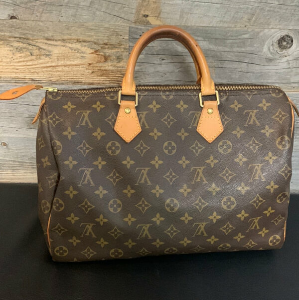 LV Monogram Speedy 35