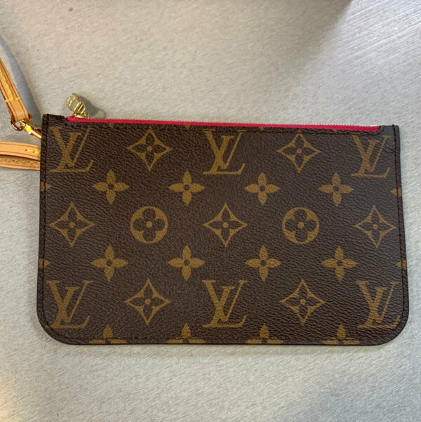 LV Neverfull Pochette Wristlet