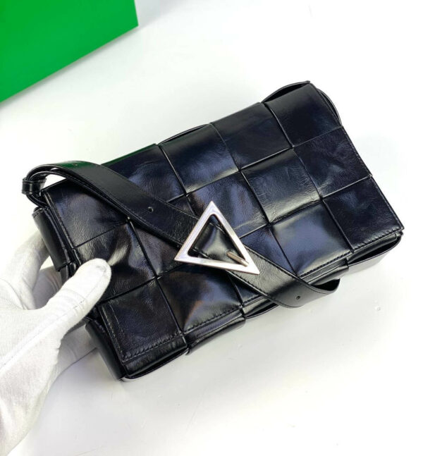 BOTTEGA VENETA Cassette black - Image 6