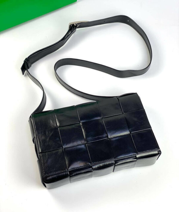 BOTTEGA VENETA Cassette black - Image 12